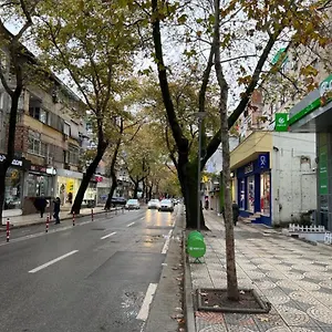  Apartamento Bliri Myslym Shyri