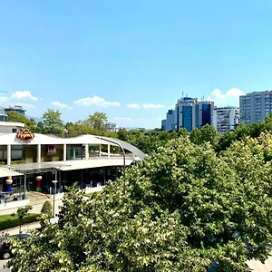 Apartment Bliri Shallvaret, Tirana